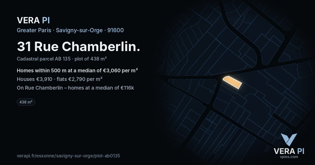 31 Rue Chamberlin, Savigny-sur-Orge at night – the plot lit, the parcels around coloured by the prices near them