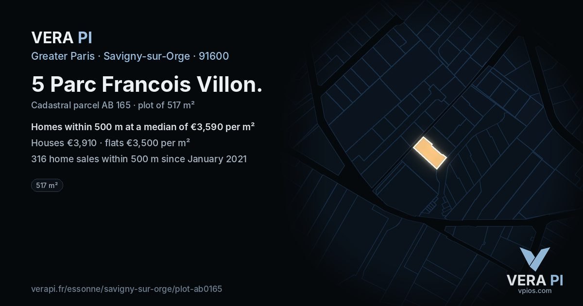 5 Parc Francois Villon, Savigny-sur-Orge at night – the plot lit, the parcels around coloured by the prices near them
