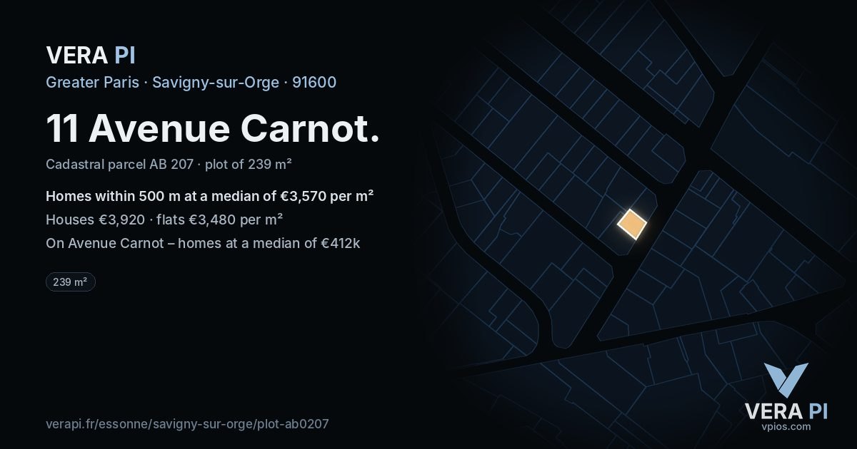 11 Avenue Carnot, Savigny-sur-Orge at night – the plot lit, the parcels around coloured by the prices near them