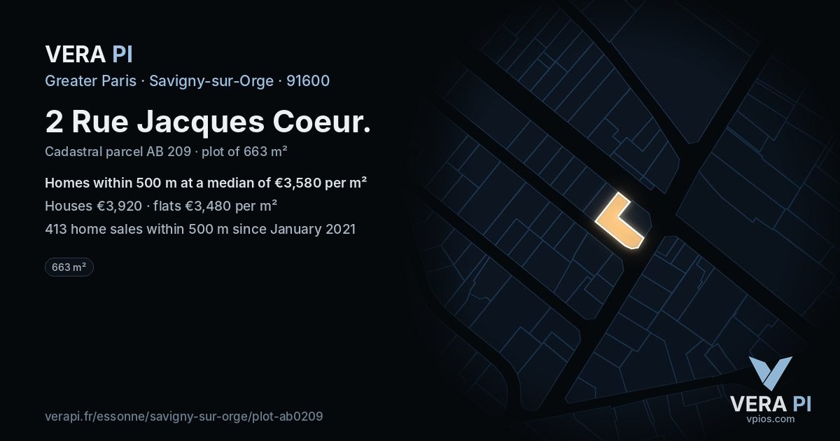 2 Rue Jacques Coeur, Savigny-sur-Orge at night – the plot lit, the parcels around coloured by the prices near them