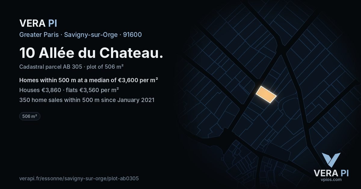 10 Allée du Chateau, Savigny-sur-Orge at night – the plot lit, the parcels around coloured by the prices near them