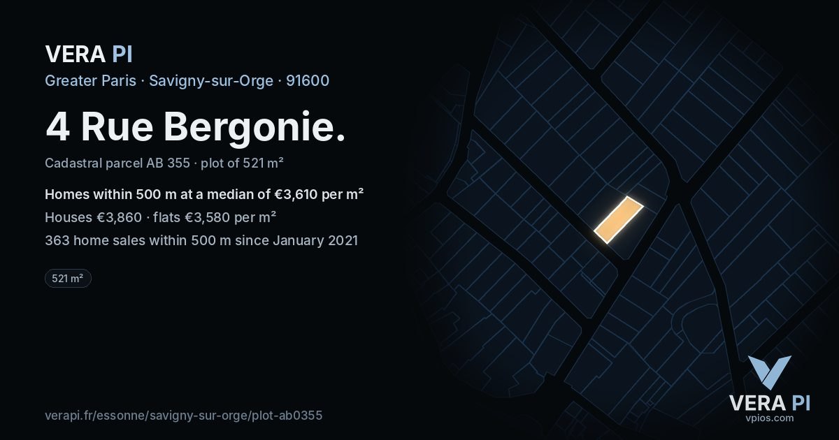 4 Rue Bergonie, Savigny-sur-Orge at night – the plot lit, the parcels around coloured by the prices near them