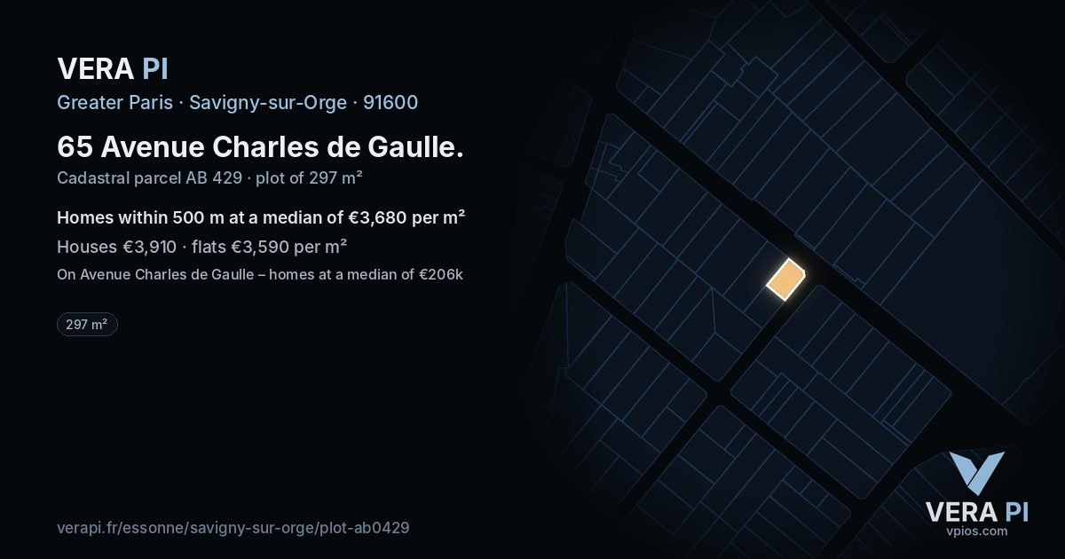65 Avenue Charles de Gaulle, Savigny-sur-Orge at night – the plot lit, the parcels around coloured by the prices near them