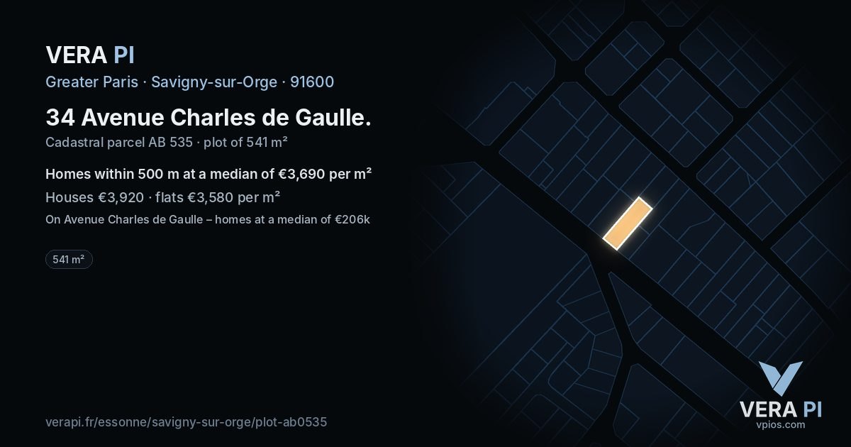 34 Avenue Charles de Gaulle, Savigny-sur-Orge at night – the plot lit, the parcels around coloured by the prices near them