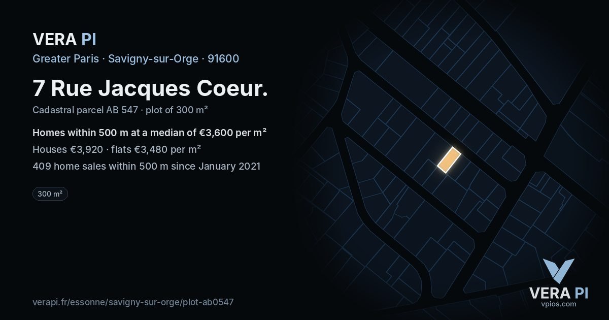 7 Rue Jacques Coeur, Savigny-sur-Orge at night – the plot lit, the parcels around coloured by the prices near them
