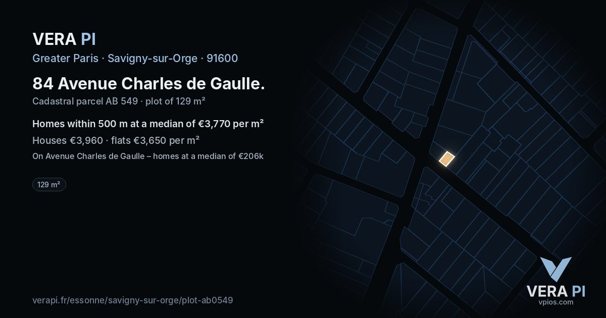 84 Avenue Charles de Gaulle, Savigny-sur-Orge at night – the plot lit, the parcels around coloured by the prices near them