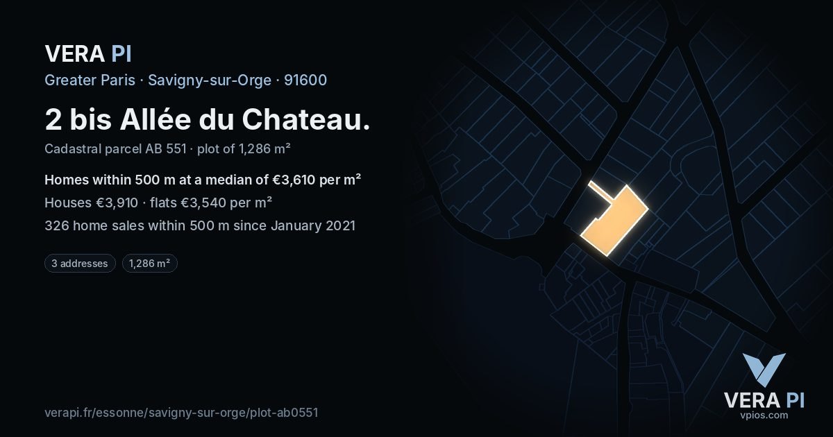 2 bis Allée du Chateau, Savigny-sur-Orge at night – the plot lit, the parcels around coloured by the prices near them