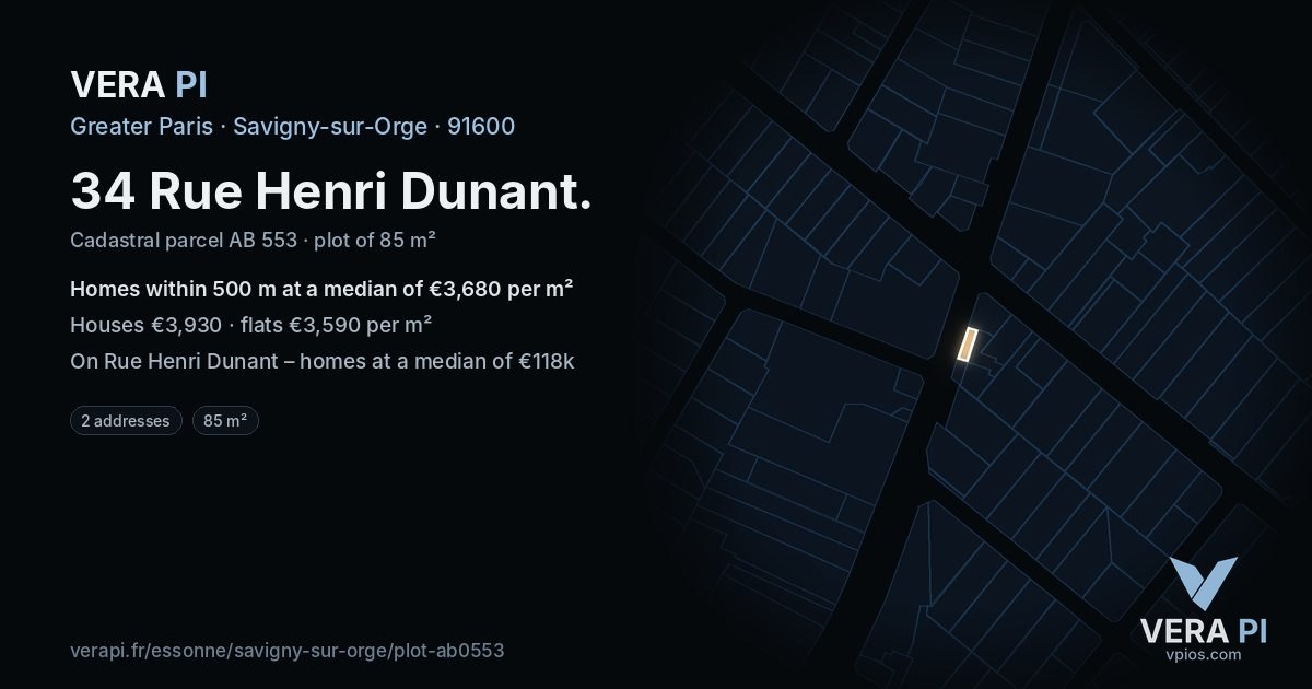 34 Rue Henri Dunant, Savigny-sur-Orge at night – the plot lit, the parcels around coloured by the prices near them