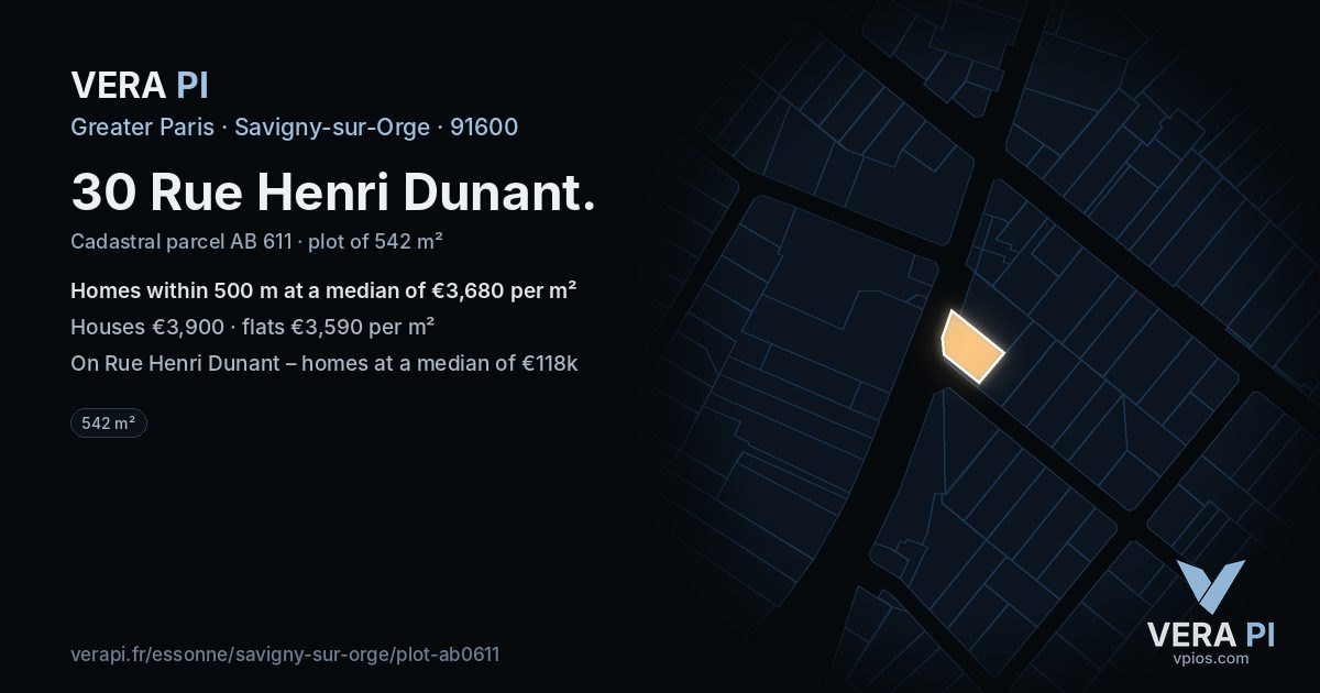 30 Rue Henri Dunant, Savigny-sur-Orge at night – the plot lit, the parcels around coloured by the prices near them