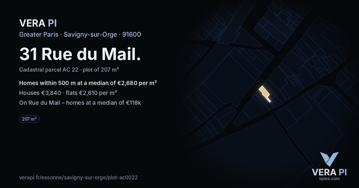 31 Rue du Mail, Savigny-sur-Orge at night – the plot lit, the parcels around coloured by the prices near them