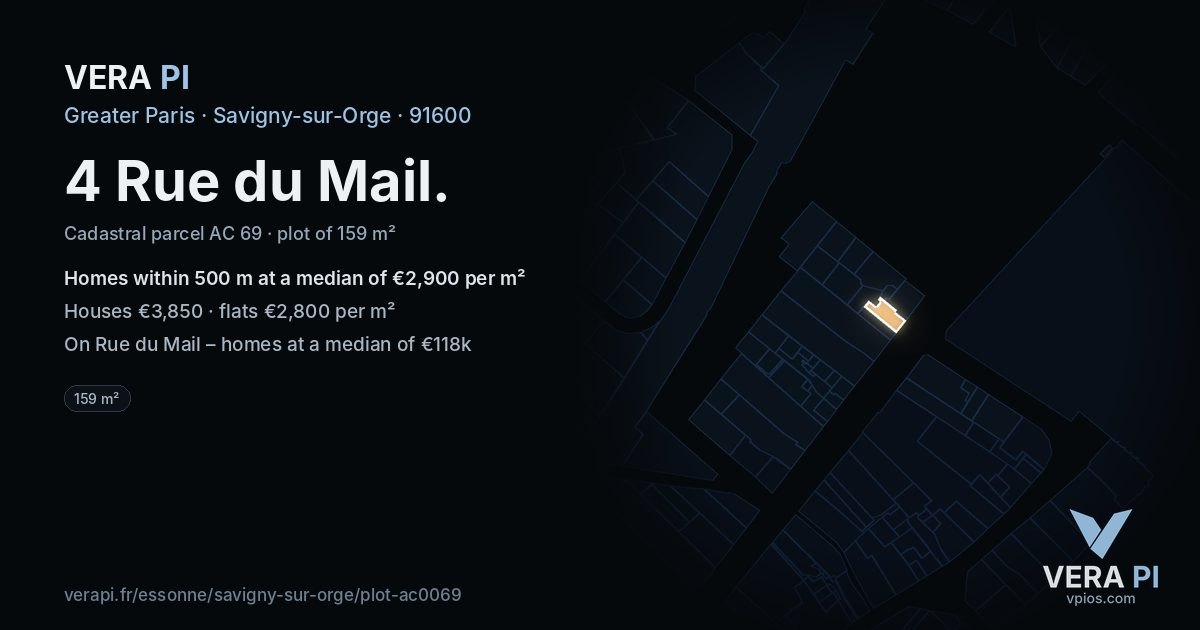 4 Rue du Mail, Savigny-sur-Orge at night – the plot lit, the parcels around coloured by the prices near them