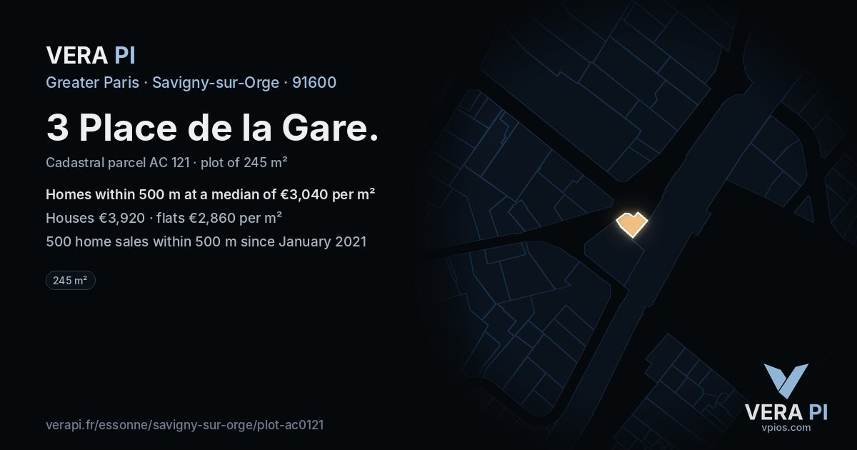 3 Place de la Gare, Savigny-sur-Orge at night – the plot lit, the parcels around coloured by the prices near them