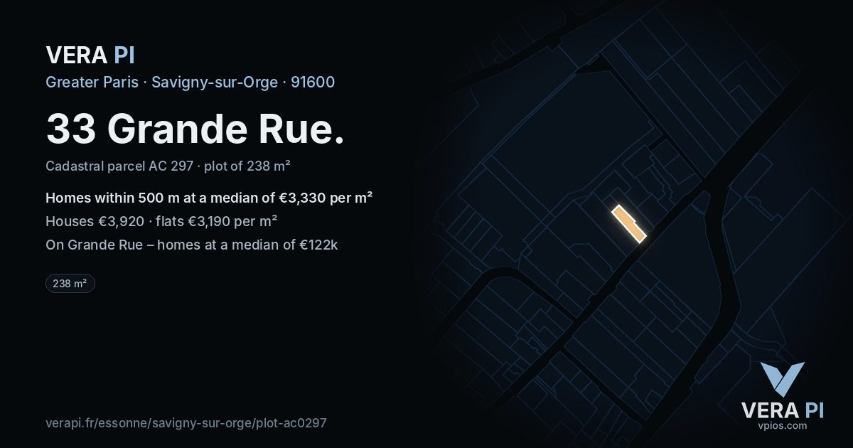 33 Grande Rue, Savigny-sur-Orge at night – the plot lit, the parcels around coloured by the prices near them