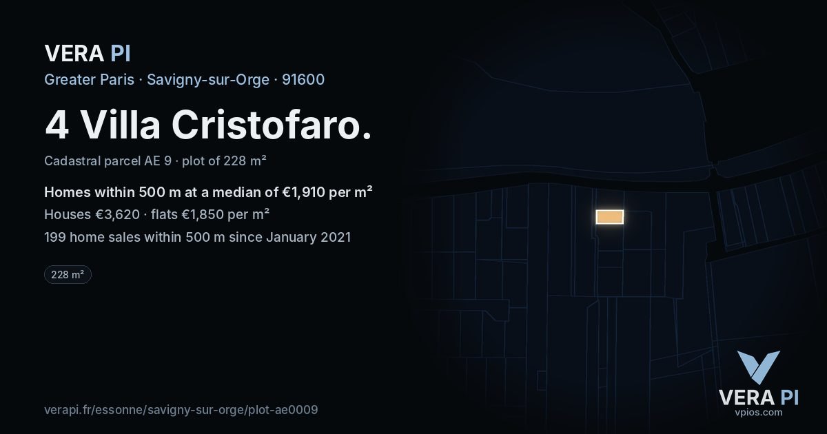 4 Villa Cristofaro, Savigny-sur-Orge at night – the plot lit, the parcels around coloured by the prices near them