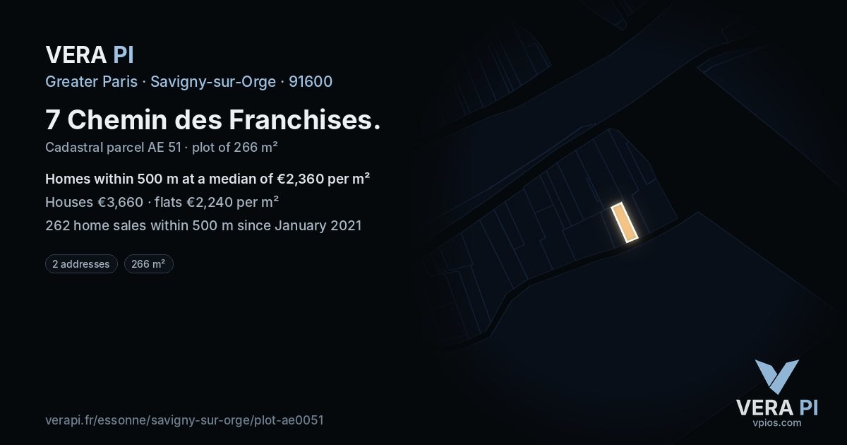 7 Chemin des Franchises, Savigny-sur-Orge at night – the plot lit, the parcels around coloured by the prices near them