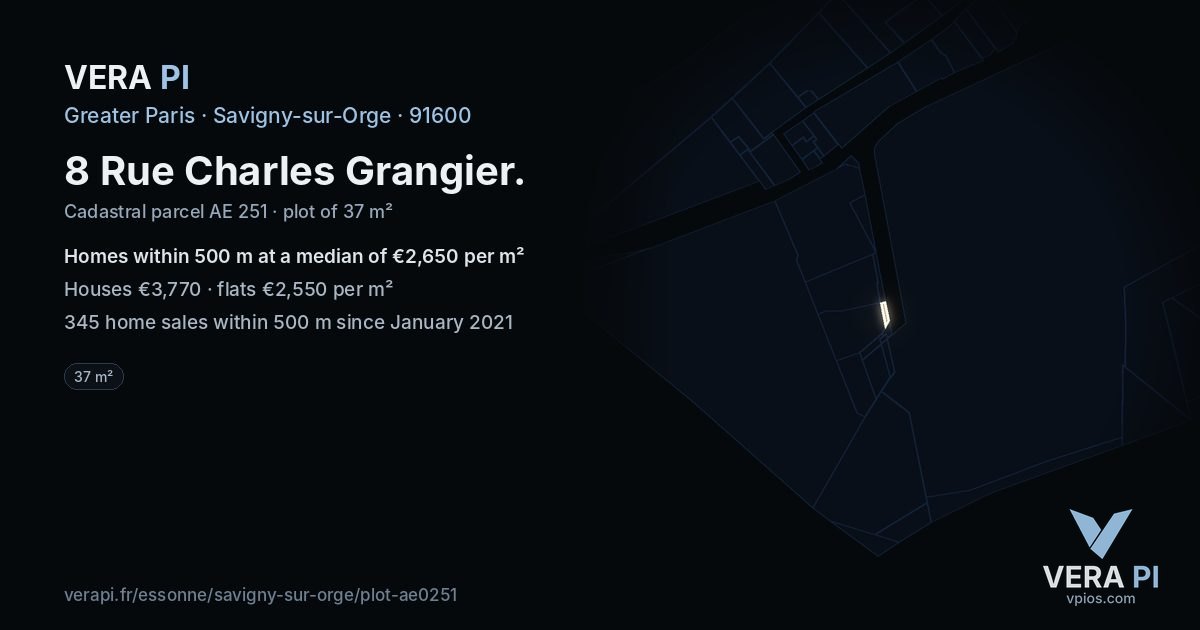 8 Rue Charles Grangier, Savigny-sur-Orge at night – the plot lit, the parcels around coloured by the prices near them