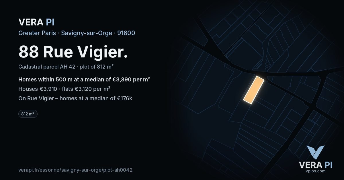 88 Rue Vigier, Savigny-sur-Orge at night – the plot lit, the parcels around coloured by the prices near them