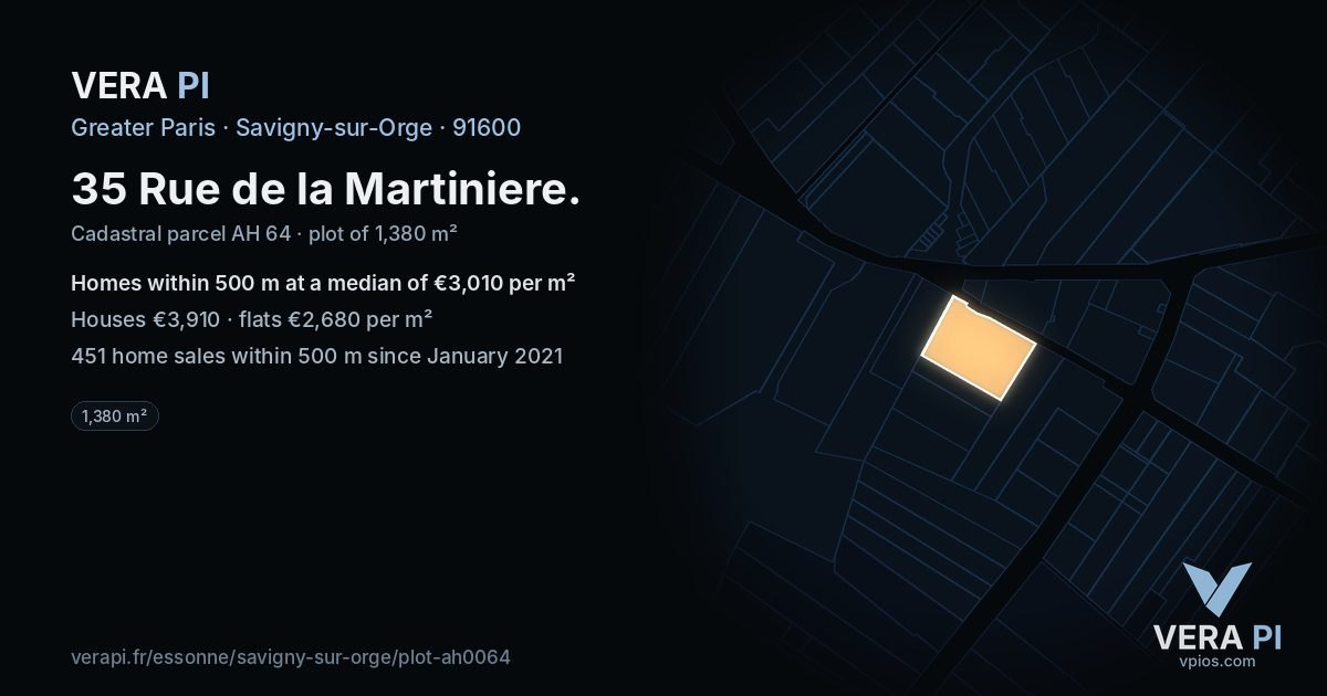 35 Rue de la Martiniere, Savigny-sur-Orge at night – the plot lit, the parcels around coloured by the prices near them