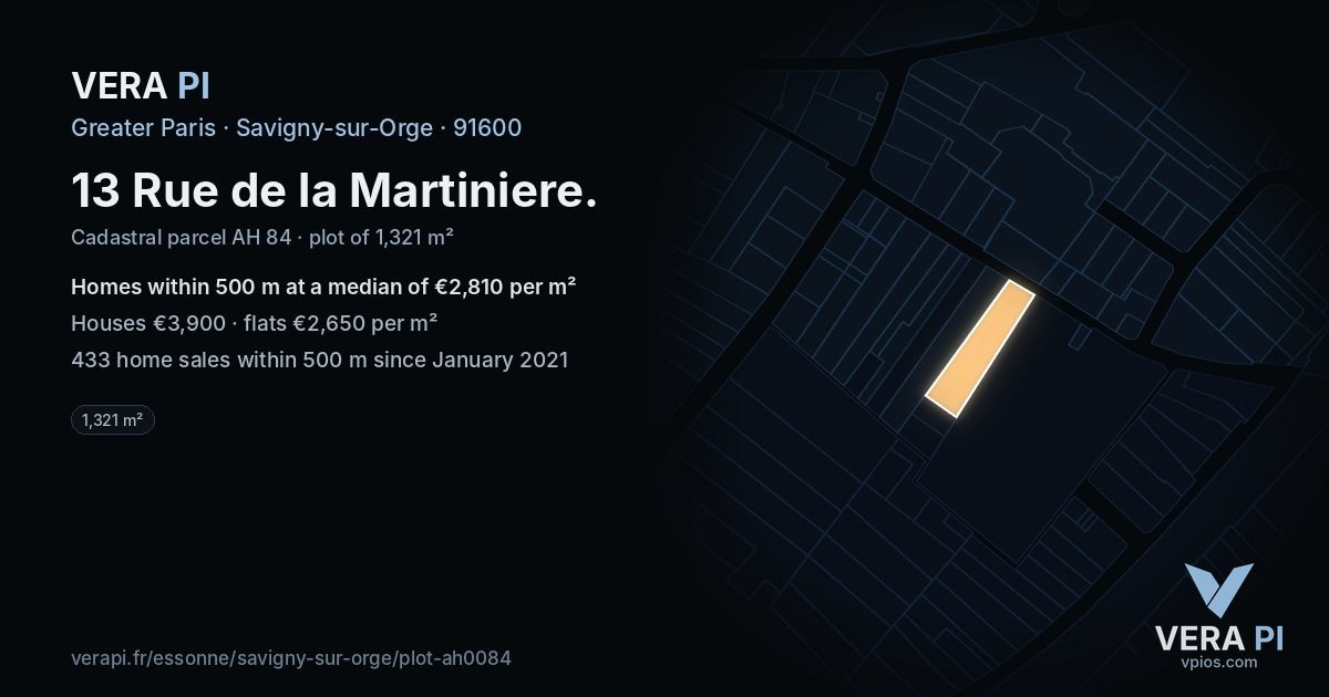 13 Rue de la Martiniere, Savigny-sur-Orge at night – the plot lit, the parcels around coloured by the prices near them