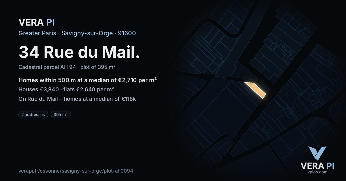 34 Rue du Mail, Savigny-sur-Orge at night – the plot lit, the parcels around coloured by the prices near them