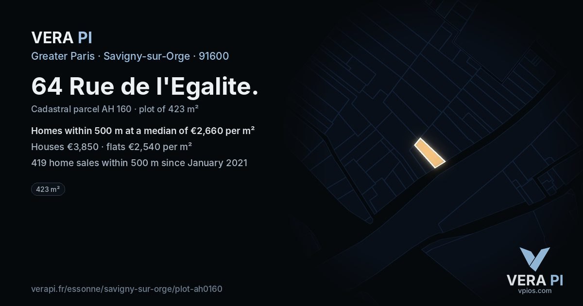 64 Rue de l'Egalite, Savigny-sur-Orge at night – the plot lit, the parcels around coloured by the prices near them