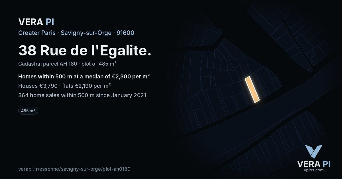 38 Rue de l'Egalite, Savigny-sur-Orge at night – the plot lit, the parcels around coloured by the prices near them