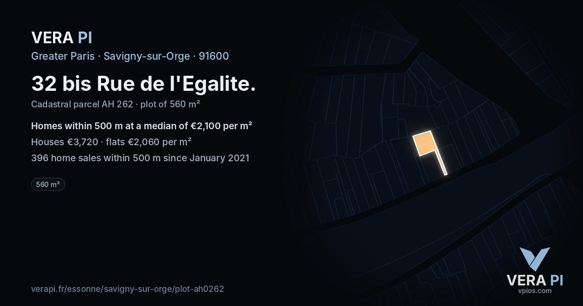 32 bis Rue de l'Egalite, Savigny-sur-Orge at night – the plot lit, the parcels around coloured by the prices near them