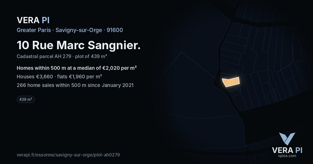 10 Rue Marc Sangnier, Savigny-sur-Orge at night – the plot lit, the parcels around coloured by the prices near them
