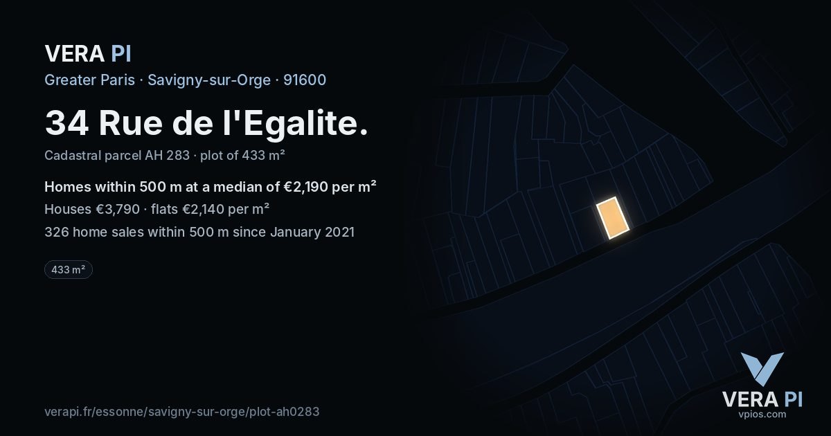 34 Rue de l'Egalite, Savigny-sur-Orge at night – the plot lit, the parcels around coloured by the prices near them