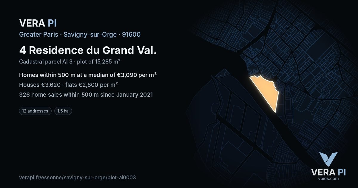 4 Residence du Grand Val, Savigny-sur-Orge at night – the plot lit, the parcels around coloured by the prices near them