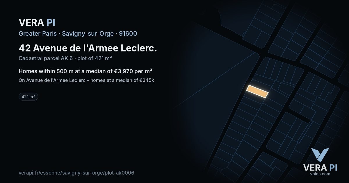 42 Avenue de l'Armee Leclerc, Savigny-sur-Orge at night – the plot lit, the parcels around coloured by the prices near them