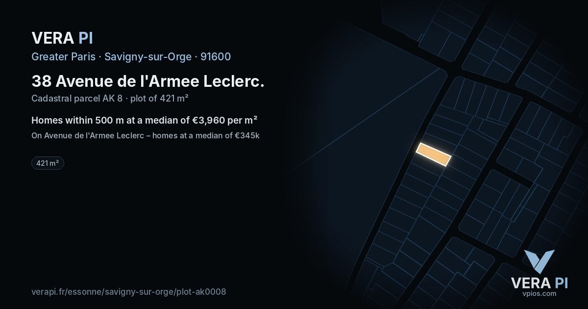 38 Avenue de l'Armee Leclerc, Savigny-sur-Orge at night – the plot lit, the parcels around coloured by the prices near them