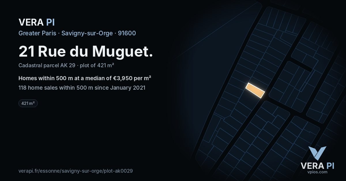 21 Rue du Muguet, Savigny-sur-Orge at night – the plot lit, the parcels around coloured by the prices near them