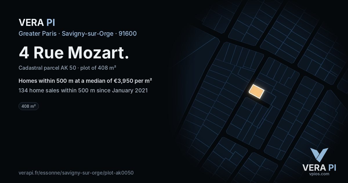 4 Rue Mozart, Savigny-sur-Orge at night – the plot lit, the parcels around coloured by the prices near them
