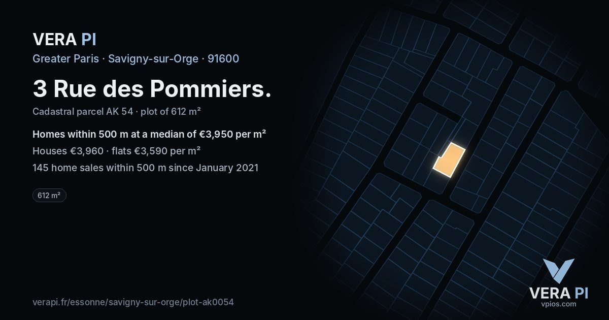 3 Rue des Pommiers, Savigny-sur-Orge at night – the plot lit, the parcels around coloured by the prices near them