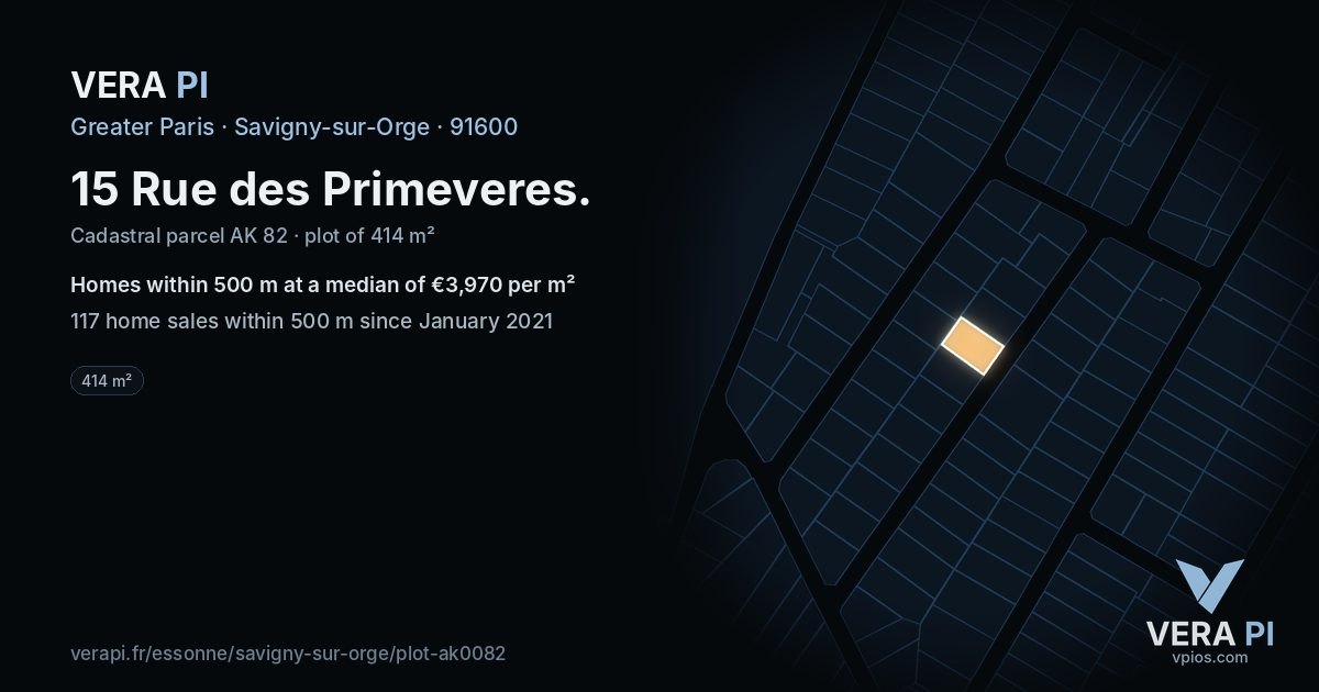 15 Rue des Primeveres, Savigny-sur-Orge at night – the plot lit, the parcels around coloured by the prices near them