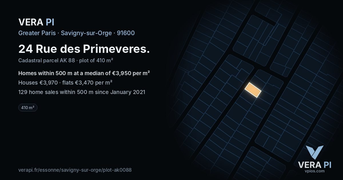 24 Rue des Primeveres, Savigny-sur-Orge at night – the plot lit, the parcels around coloured by the prices near them