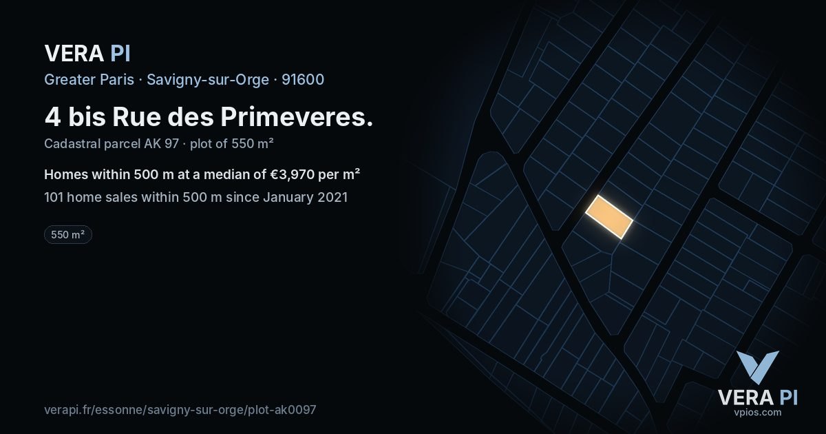 4 bis Rue des Primeveres, Savigny-sur-Orge at night – the plot lit, the parcels around coloured by the prices near them