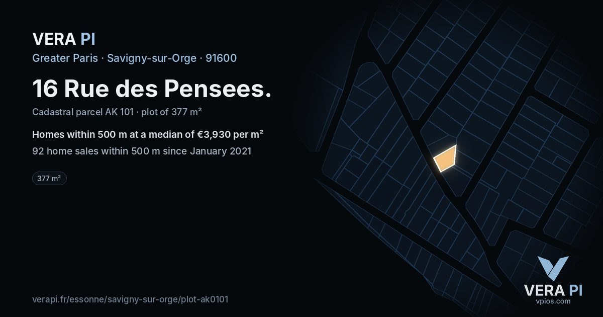 16 Rue des Pensees, Savigny-sur-Orge at night – the plot lit, the parcels around coloured by the prices near them