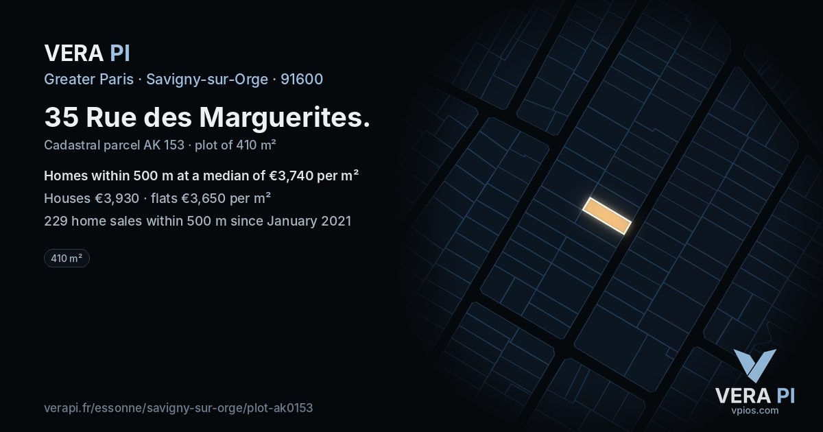 35 Rue des Marguerites, Savigny-sur-Orge at night – the plot lit, the parcels around coloured by the prices near them
