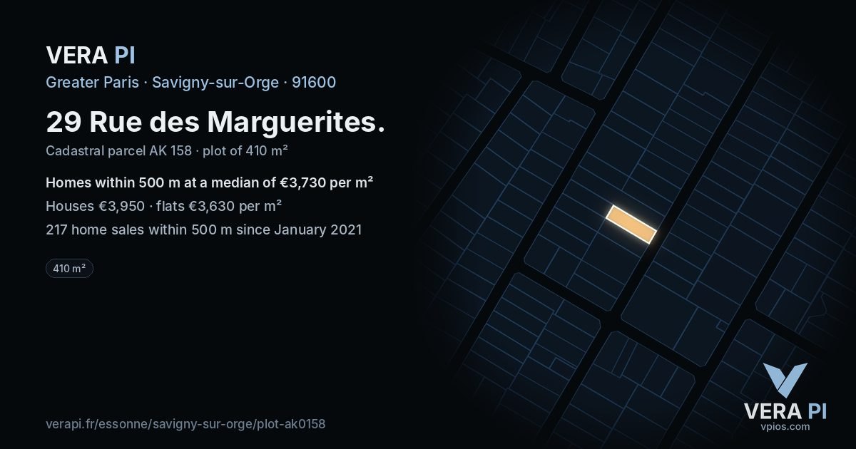 29 Rue des Marguerites, Savigny-sur-Orge at night – the plot lit, the parcels around coloured by the prices near them