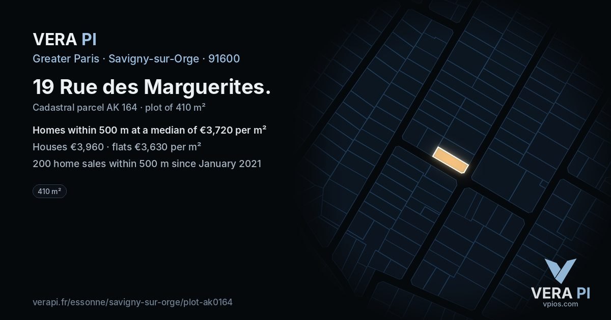19 Rue des Marguerites, Savigny-sur-Orge at night – the plot lit, the parcels around coloured by the prices near them