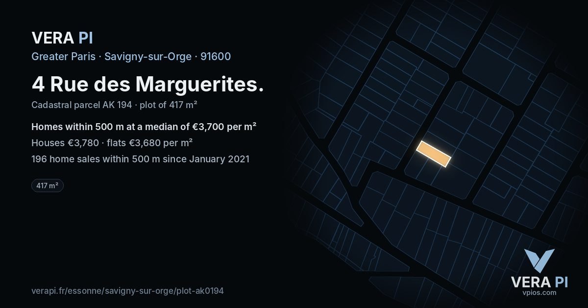 4 Rue des Marguerites, Savigny-sur-Orge at night – the plot lit, the parcels around coloured by the prices near them