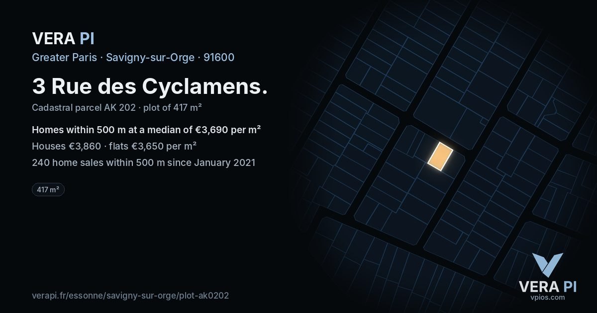 3 Rue des Cyclamens, Savigny-sur-Orge at night – the plot lit, the parcels around coloured by the prices near them