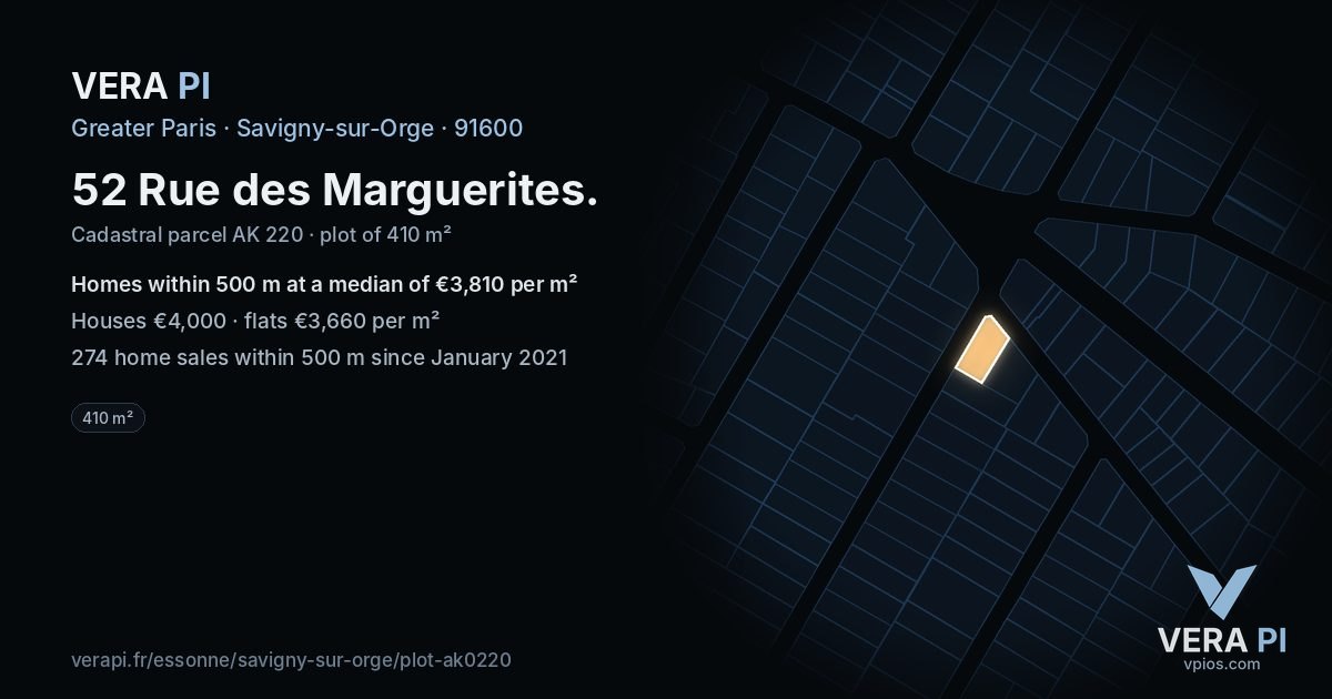 52 Rue des Marguerites, Savigny-sur-Orge at night – the plot lit, the parcels around coloured by the prices near them