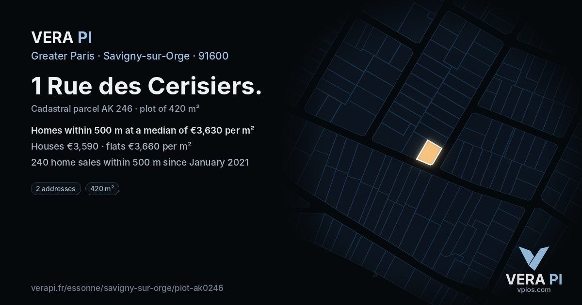 1 Rue des Cerisiers, Savigny-sur-Orge at night – the plot lit, the parcels around coloured by the prices near them