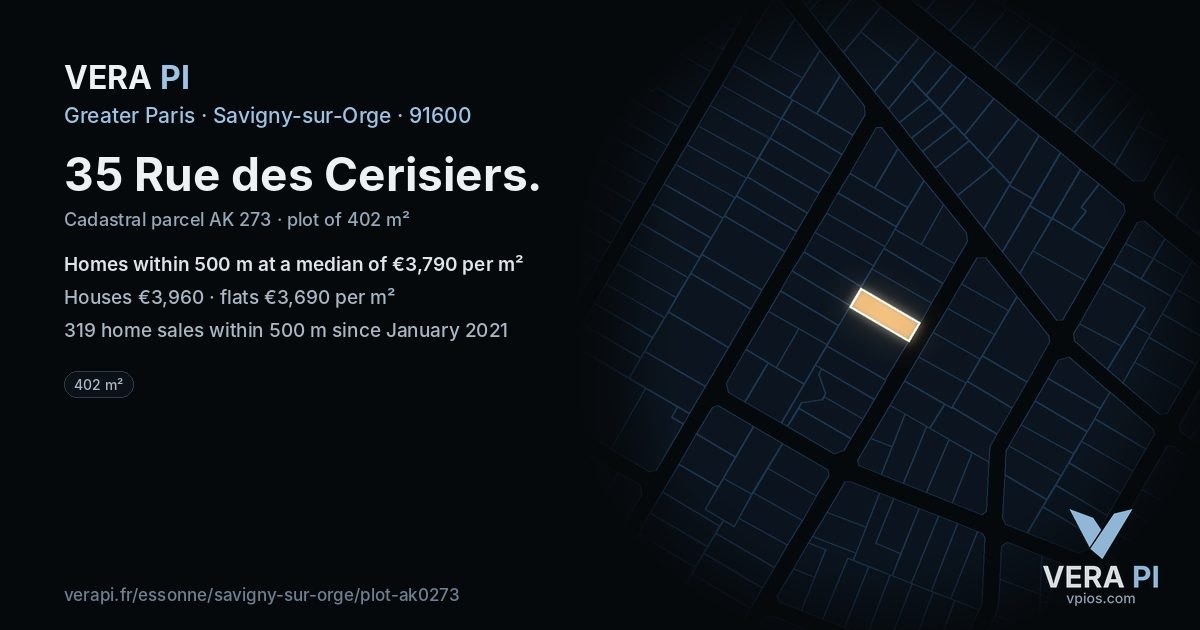 35 Rue des Cerisiers, Savigny-sur-Orge at night – the plot lit, the parcels around coloured by the prices near them