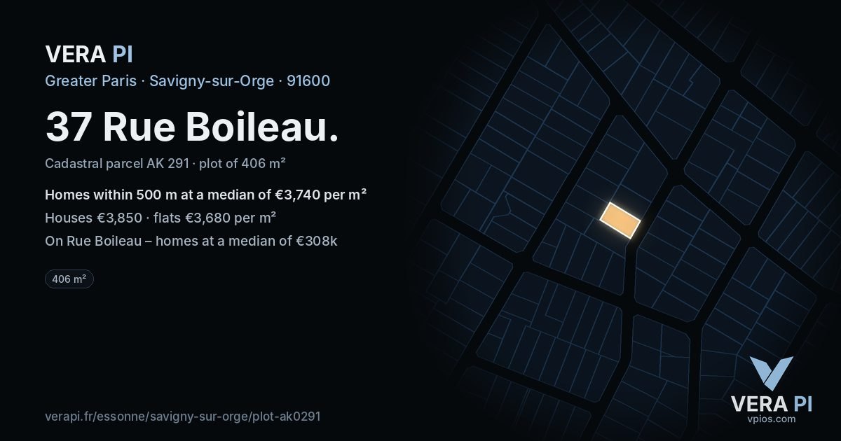 37 Rue Boileau, Savigny-sur-Orge at night – the plot lit, the parcels around coloured by the prices near them