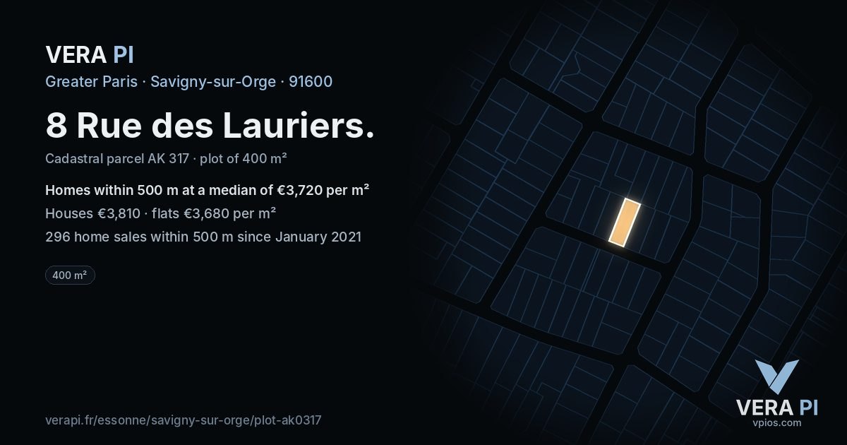 8 Rue des Lauriers, Savigny-sur-Orge at night – the plot lit, the parcels around coloured by the prices near them