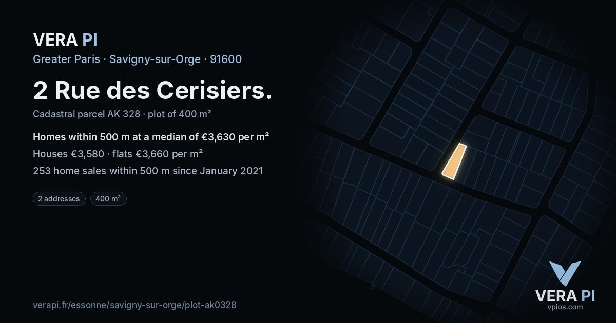 2 Rue des Cerisiers, Savigny-sur-Orge at night – the plot lit, the parcels around coloured by the prices near them
